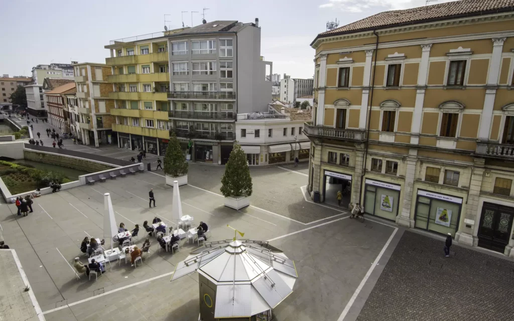Theater Venice Apartment