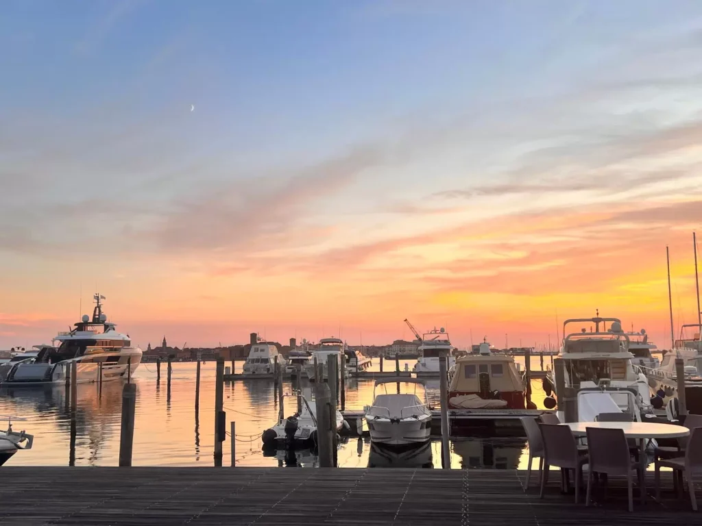 Appartamento tra Laguna e Mare Chioggia &ndash; Un&rsquo;Oasi di Relax su Due Piani